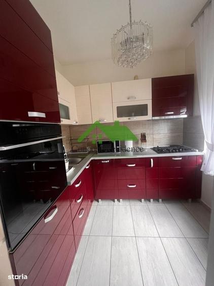 Casă cu 4 camere cu Teren 276 Mp în Central