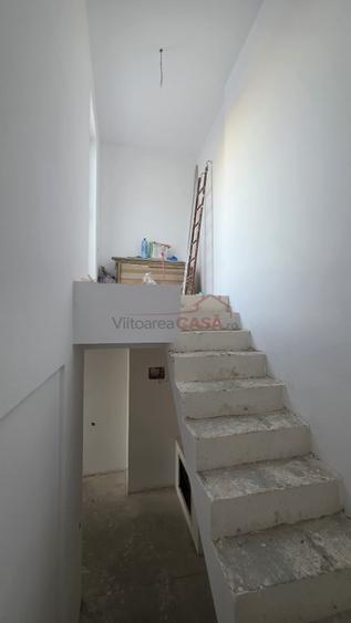 Apartament cu 3 camere decomandat în Parcul Carol