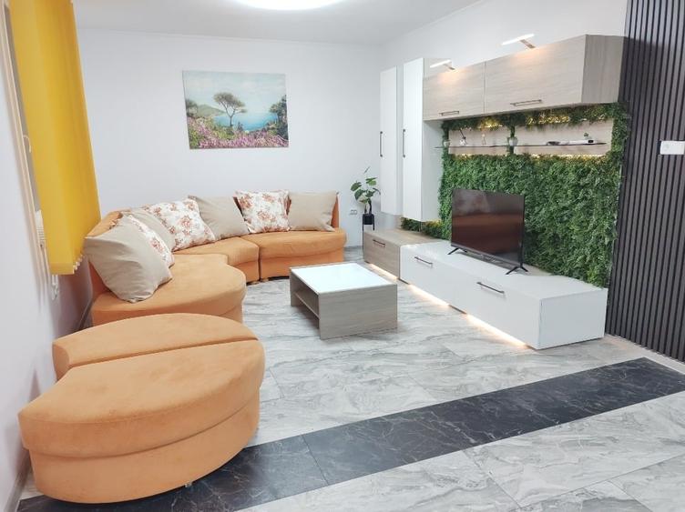 Casă individuală cu 2 camere cu Canalizare în Cetariu