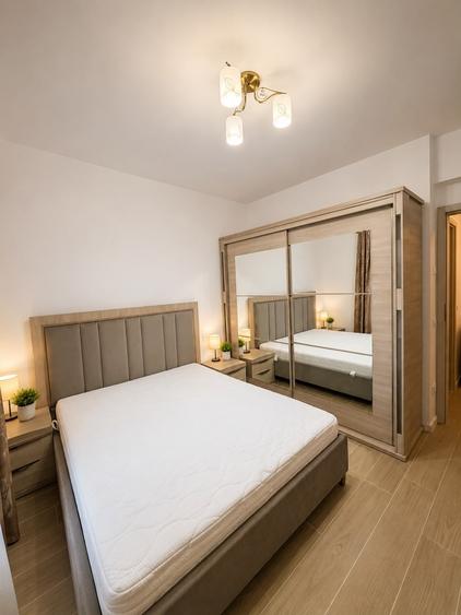 Apartament cu 2 camere decomandat în Păcii