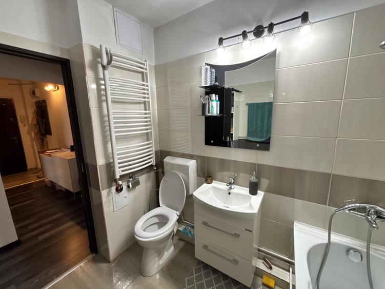 Apartament cu 2 camere decomandat în Cartierul Nord