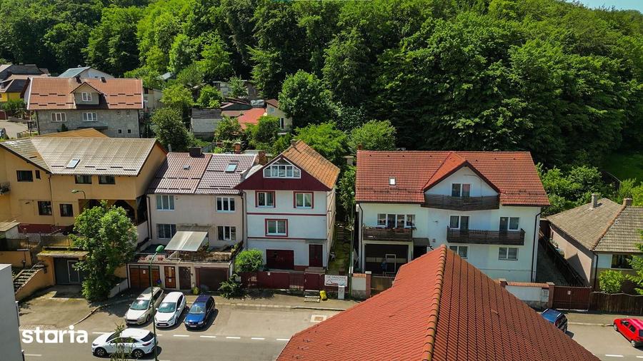 Casă cu 5 camere cu Teren 353 Mp în Valea Cetății