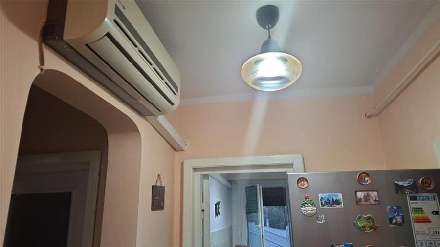 Apartament cu 3 camere decomandat în Sud