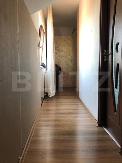 Casă individuală cu 6 camere cu Canalizare în Săcele