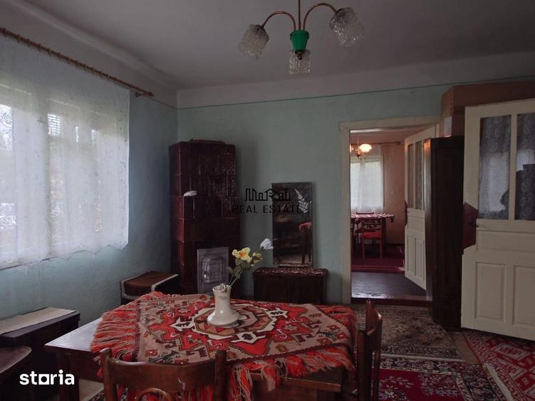 Casă cu 4 camere cu Teren 2651 Mp în Baia de Criș