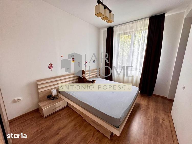 Apartament cu 3 camere, mobilat în Peneș Curcanul