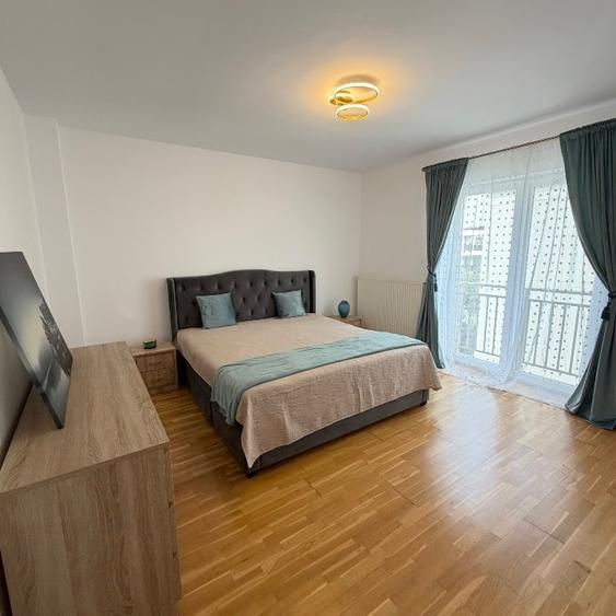 Apartament cu 2 camere decomandat, mobilat în Central