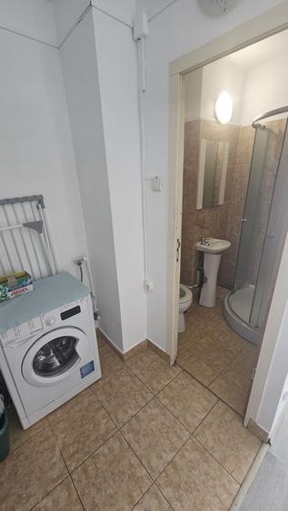 Garsonieră semidecomandată în Vest