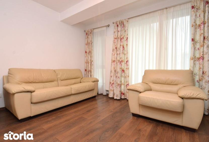 Apartament cu 3 camere semidecomandat în Calea Călărașilor
