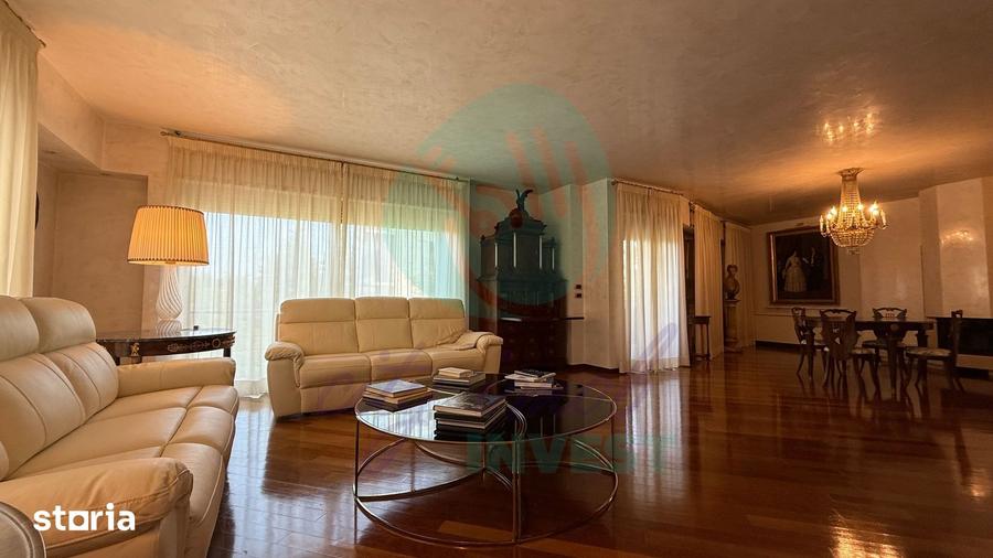 Apartament cu 4 camere în Primăverii