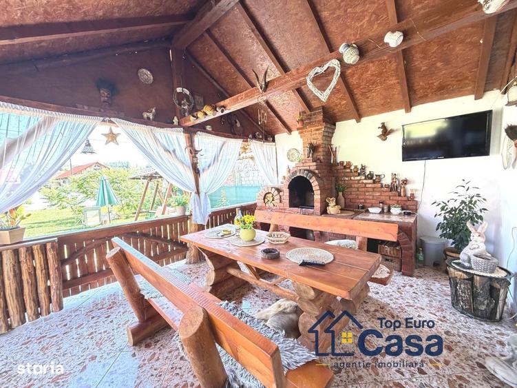 Casă cu 4 camere cu Teren 1257 Mp în Stâlpeni