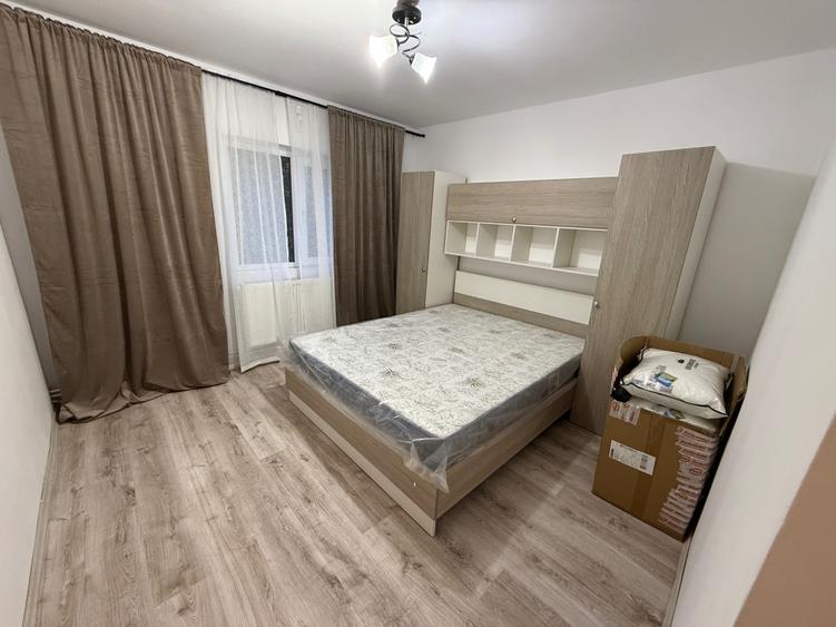 Apartament cu 2 camere decomandat în Boldești