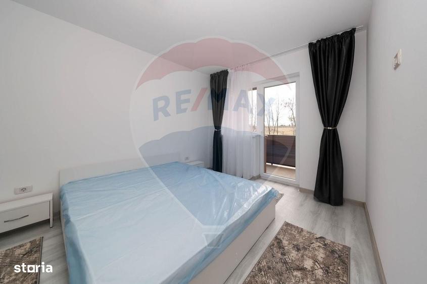 Apartament cu 2 camere semidecomandat în Sânpetru