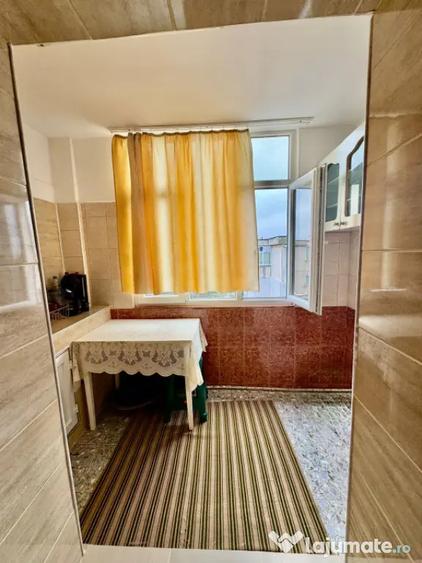 Apartament cu 2 camere decomandat, mobilat în Anda