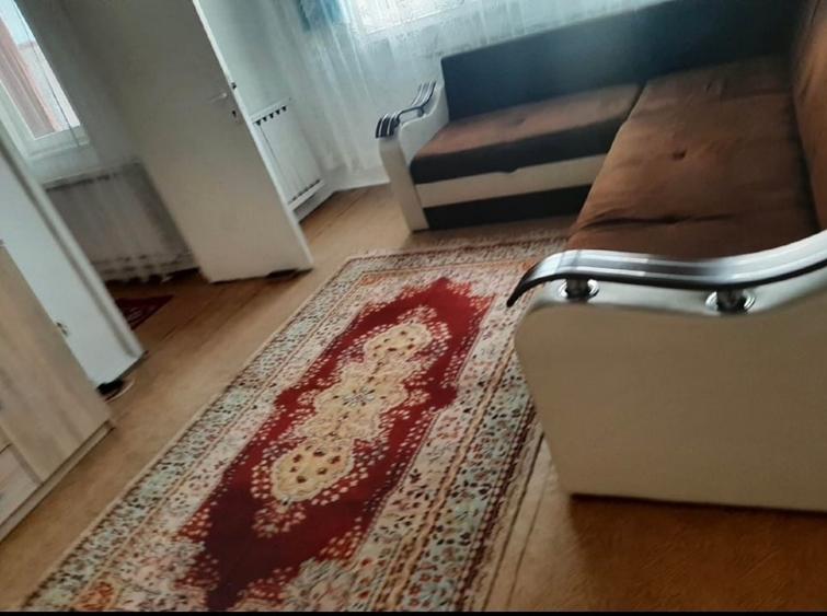 Apartament cu 2 camere nedecomandat în Calea Aradului