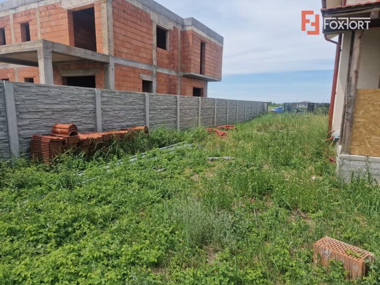 Casa cu 5 camere, 617 mp teren, Mosnita Veche - 3