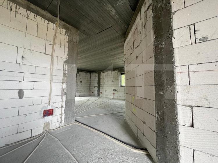 Casa parter + pod, zona școala Malu Mare (sat), teren 2400 mp - 5