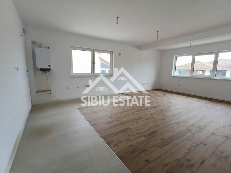 Apartament cu 2 camere decomandat în Șelimbăr