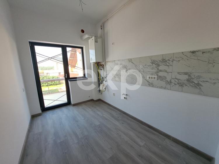 Apartament cu 2 camere decomandat, mobilat în Trivale