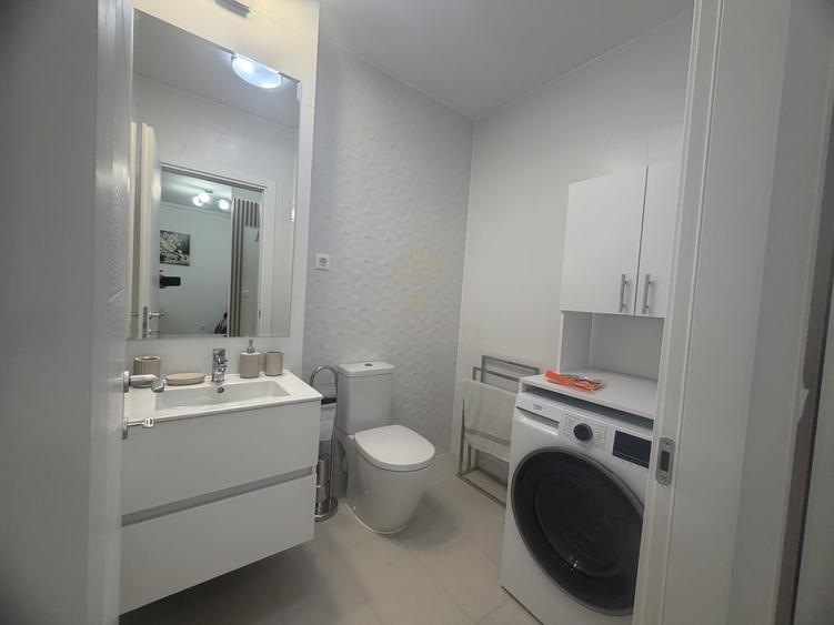 Apartament cu 2 camere semidecomandat, mobilat în Theodor Pallady