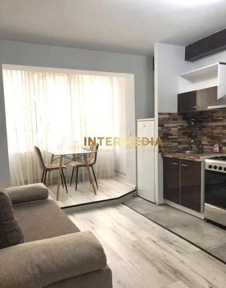 Apartament cu 3 camere decomandat, mobilat în Cetate