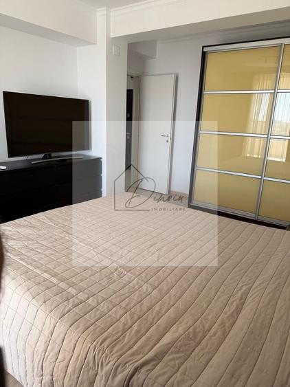 Apartament cu 3 camere decomandat, mobilat în Central