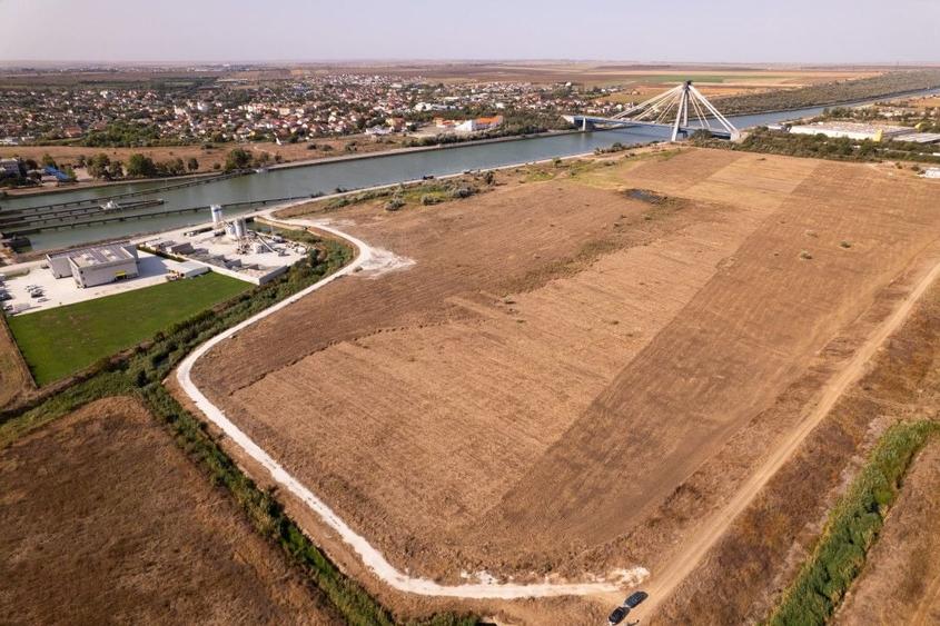 Teren Construcții intravilan de 24000 mp, în Agigea