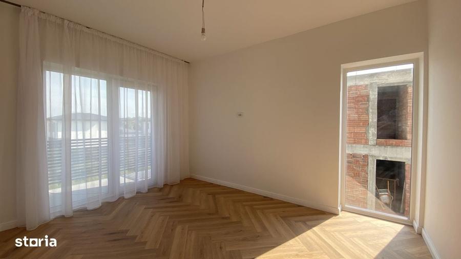 Casă cu 4 camere în Central