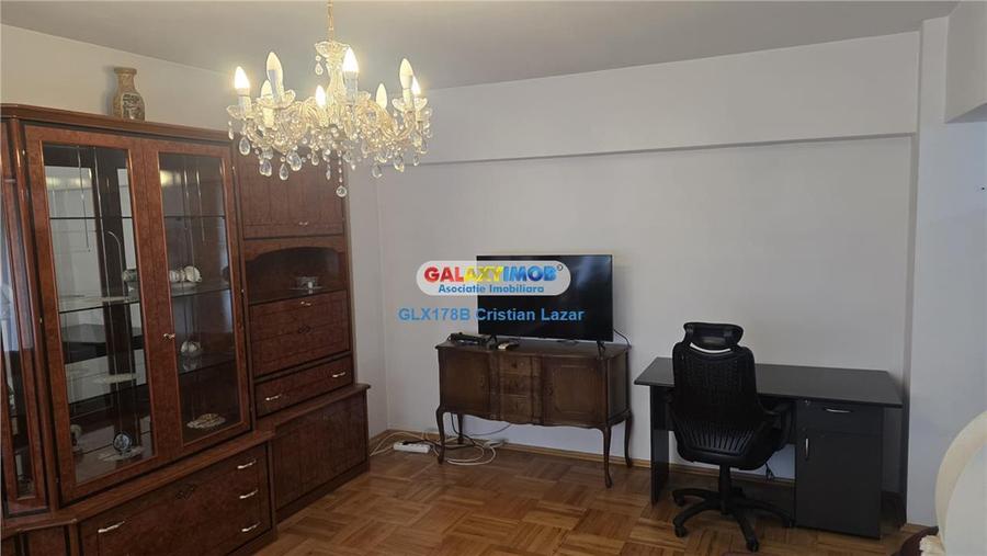 Apartament cu 2 camere semidecomandat în Victoriei