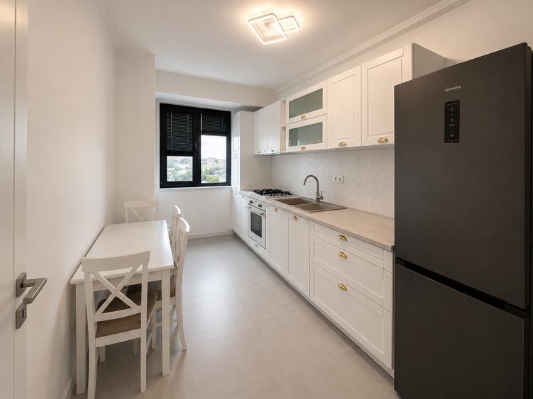 Apartament LUX 2 camere - Inel 2 | Parcare privata - Termen lung - 4