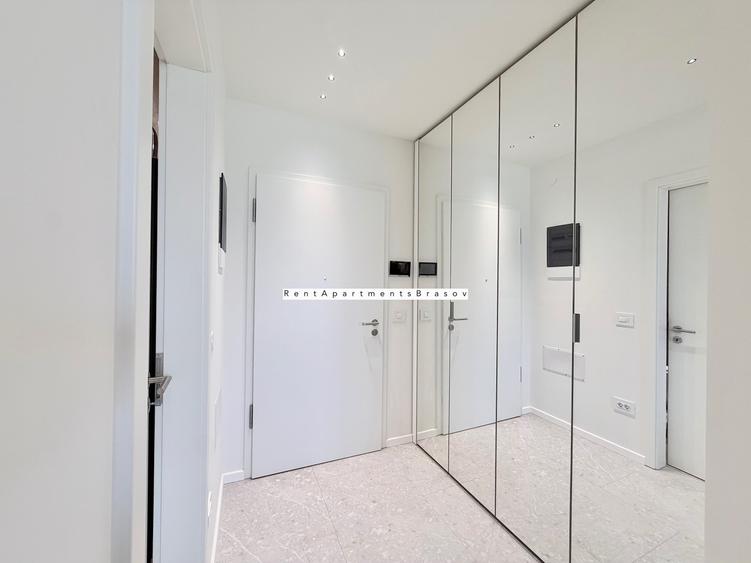 Apartament cu 3 camere în Tractorul