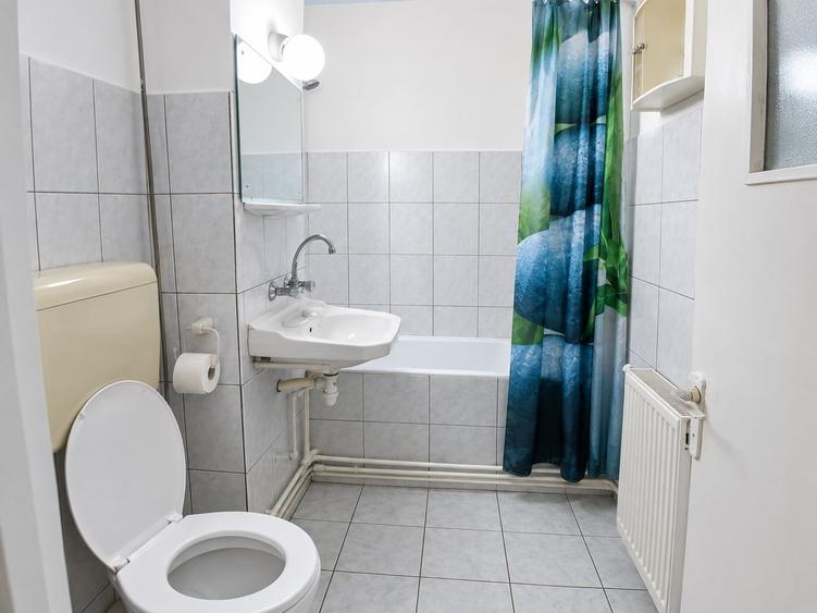 Apartament cu 2 camere decomandat, mobilat în Tătărași