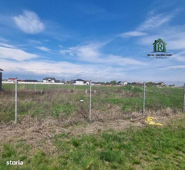 Casă cu 3 camere cu Teren 1000 Mp în Central