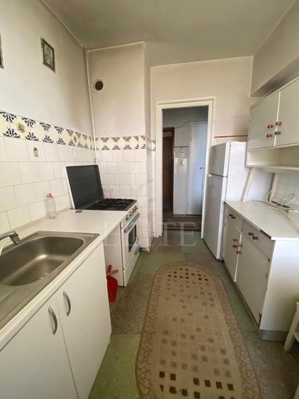 Apartament 2 camere în zona STRAZII BAITA - 9