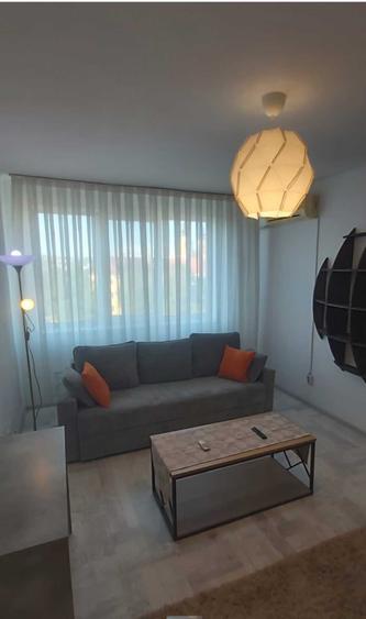 Apartament cu 2 camere semidecomandat în Dacia
