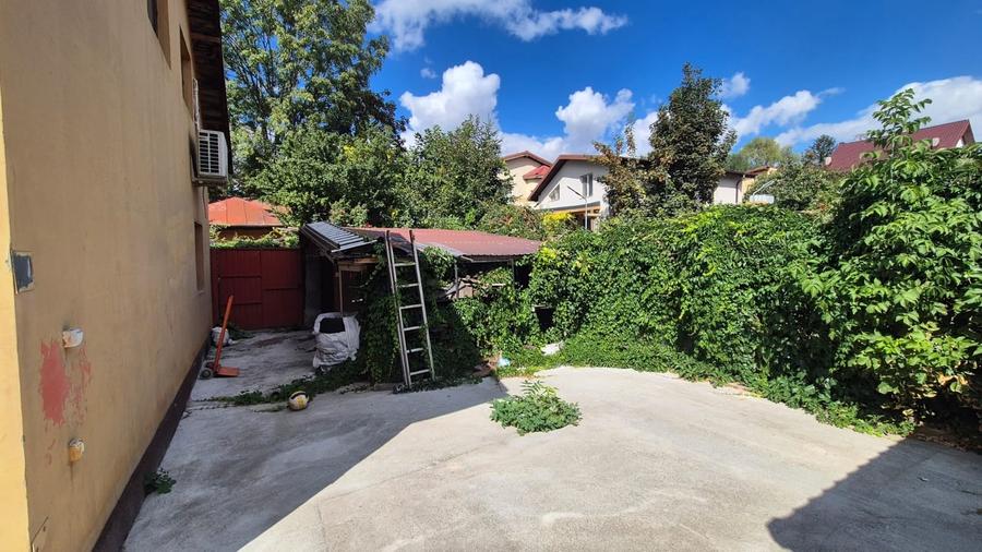Casă individuală cu 5 camere cu Canalizare în Băneasa
