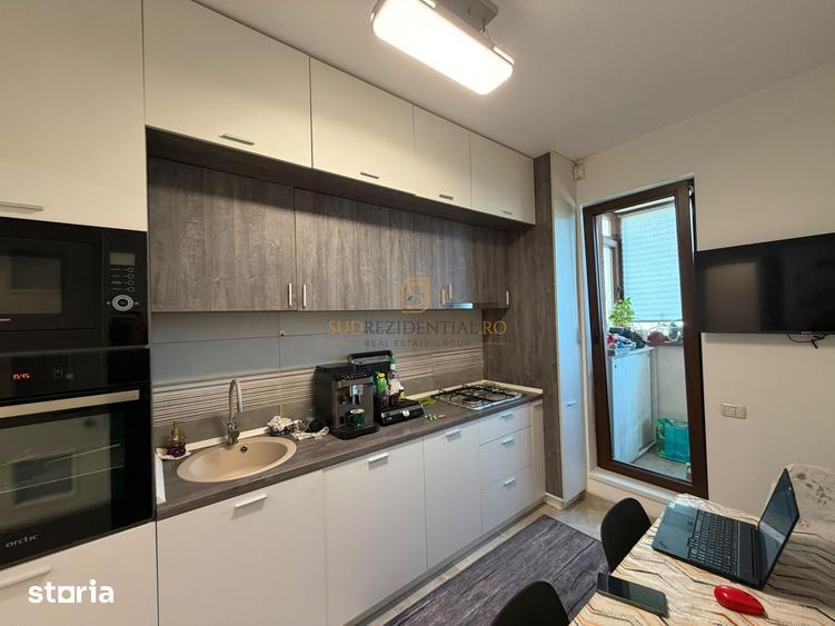 Apartament cu 4 camere decomandat în Rahova