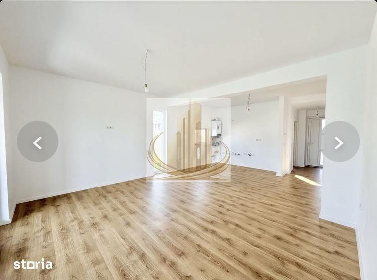 Duplex cu 5 camere cu Canalizare în Moșnița Nouă