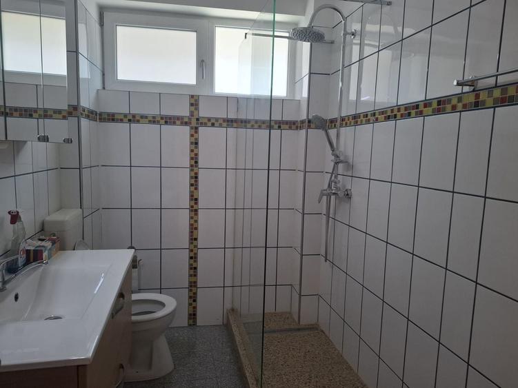Birou, de 125 mp, în Moșilor