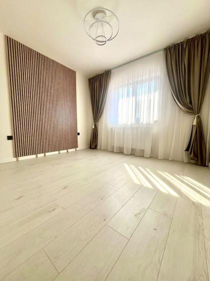 Apartament cu 3 camere decomandat în Exterior Vest