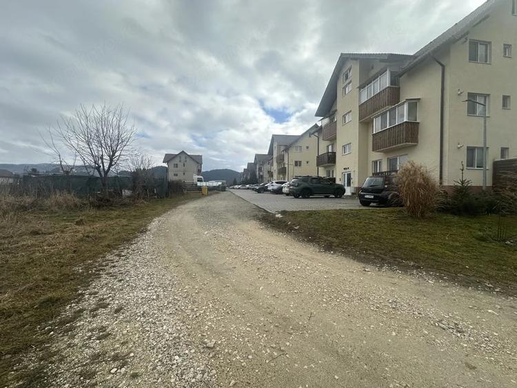 Teren de 1000 mp, în Central