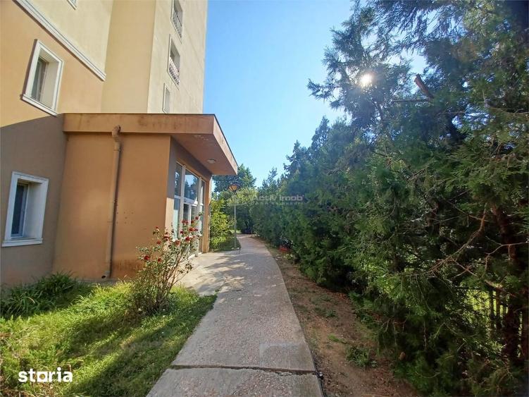 Apartament cu 2 camere decomandat în Centrul Civic