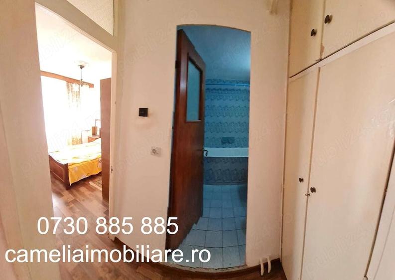 Apartament cu 3 camere semidecomandat în Drumul Taberei