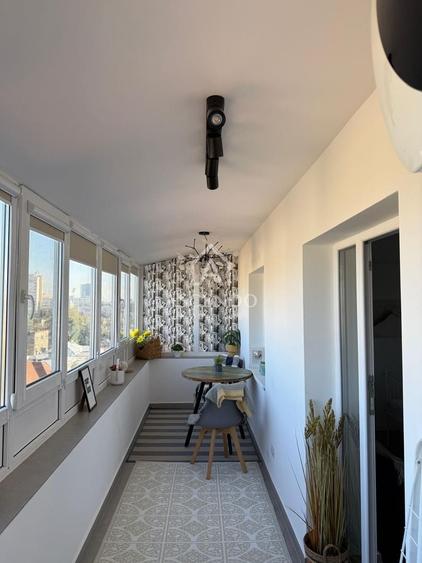 Studio renovat 25 mp + terasă 10 mp | Piața Victoriei | 0% Comision - 13