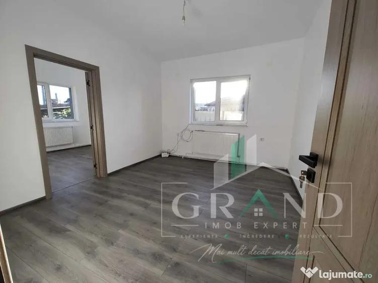 Casă cu 5 camere cu Teren 250 Mp în Central
