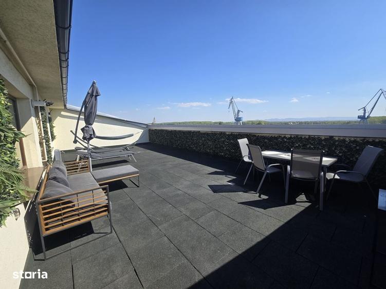 Apartament cu 3 camere în Școlilor