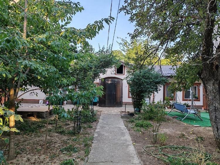 Casă cu 4 camere cu Teren 481 Mp în Bucureștii Noi