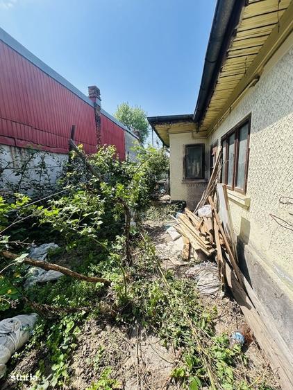 Casă cu 3 camere în Andronache