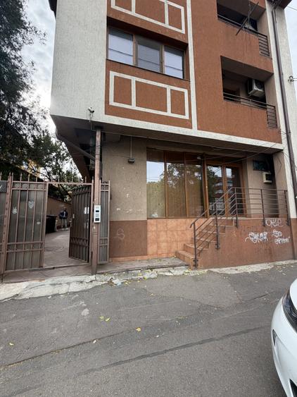Spațiu comercial, de 96 mp, în 13 Septembrie