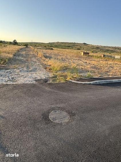Teren de 500 mp, în Mărăcineanu